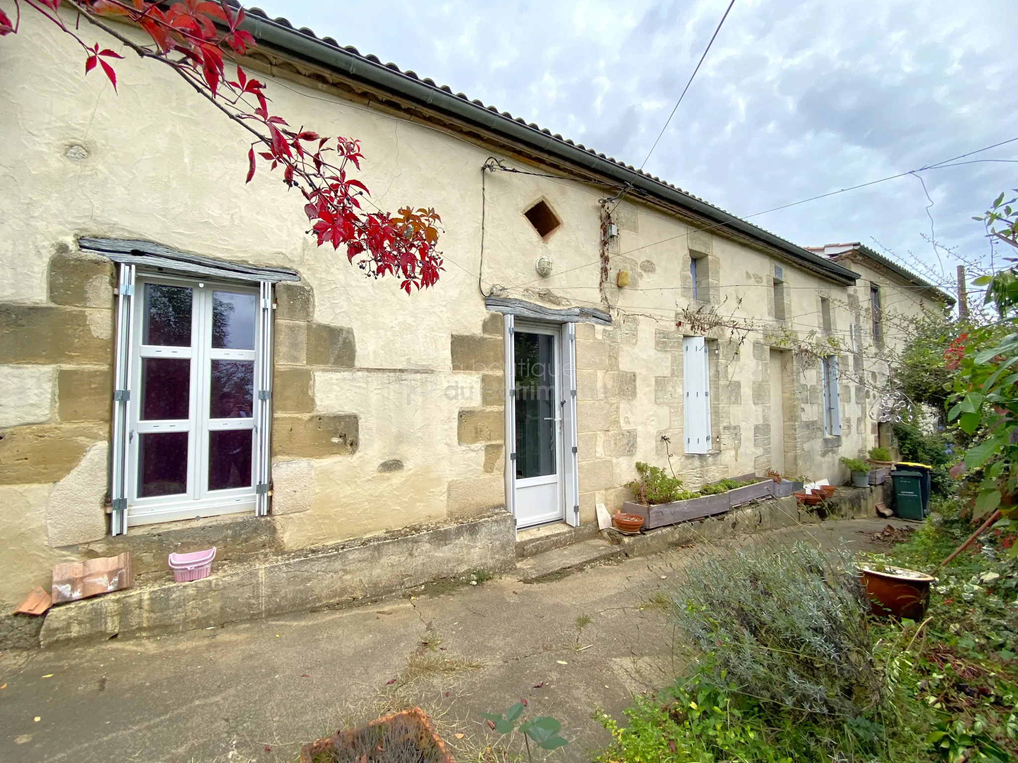 Maison en pierre de 105 m² avec jardin près de La Réole 