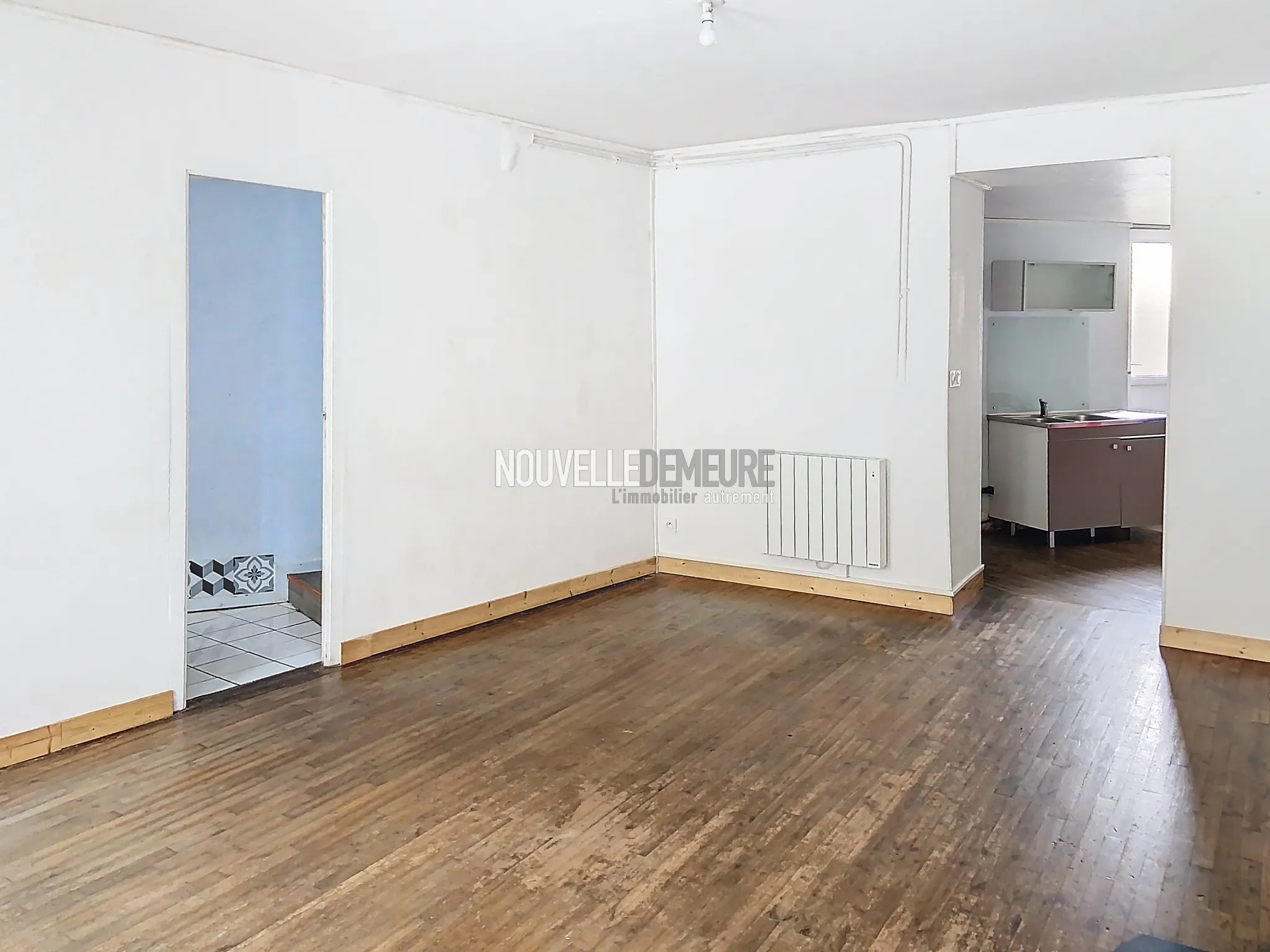 À vendre : Maison de bourg de 115 m² à Maen Roch 