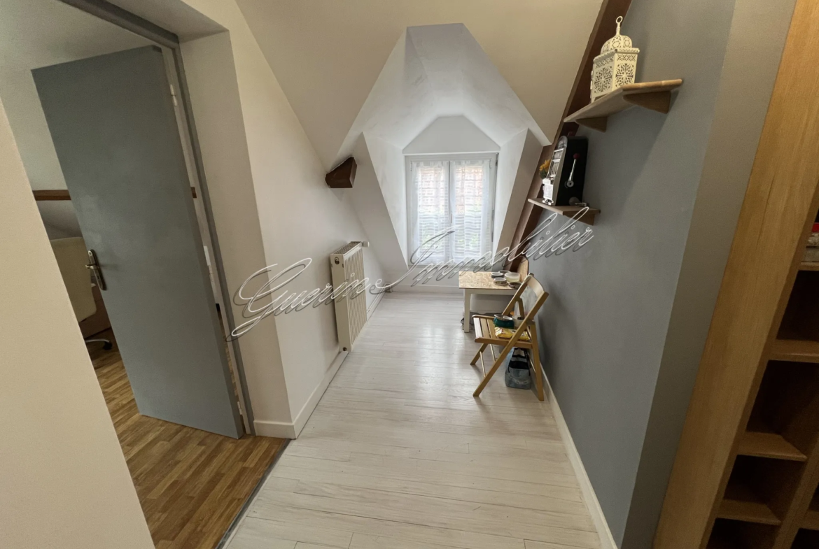 Maison ancienne rénovée à vendre à Nevers - 172 000 € 