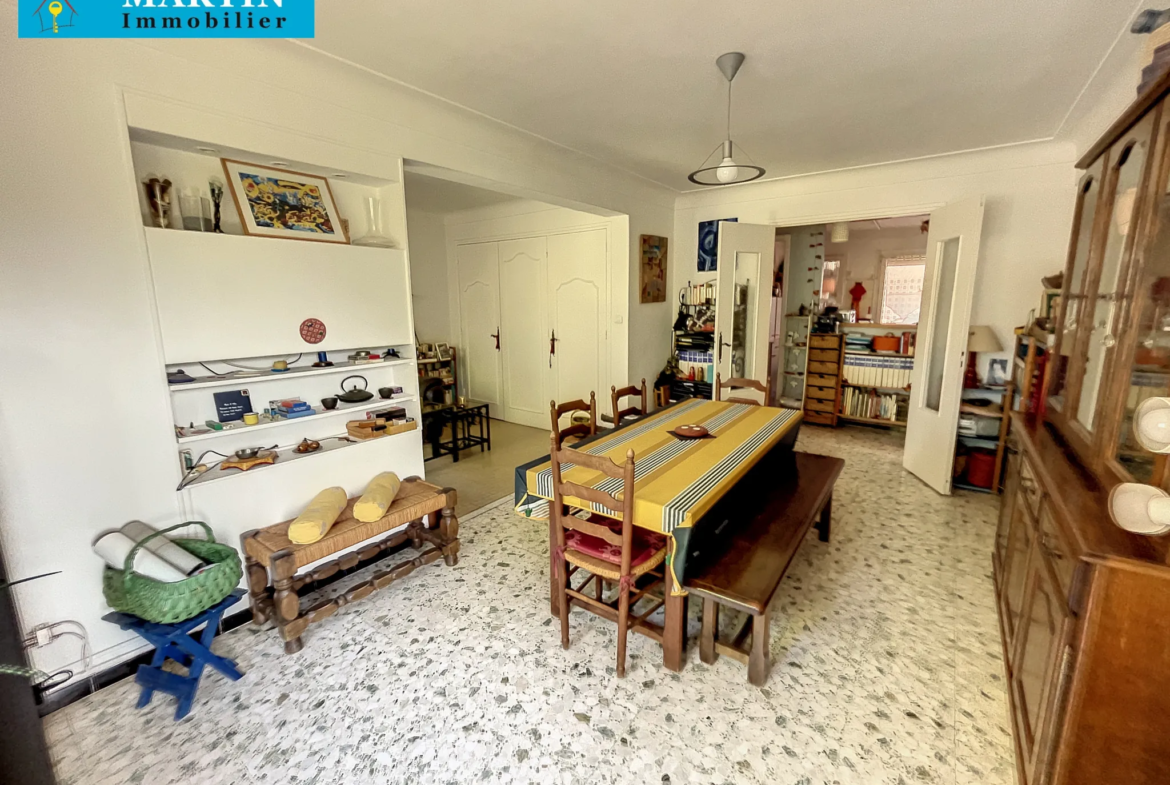 Appartement F3 avec balcon, parking et cave à Céret 