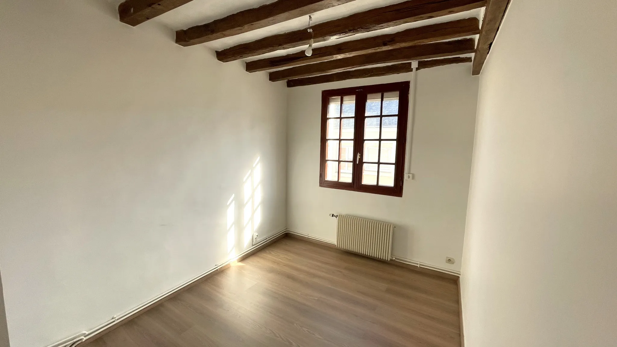 À vendre : Maison de Bourg à Saint Clément de la Place 