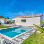 Maison contemporaine à Falleron avec piscine et jardin pour 265 000 €