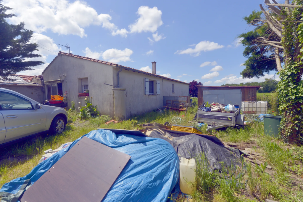 Maison à vendre à Le Gua - 84 m², 3 chambres avec jardin