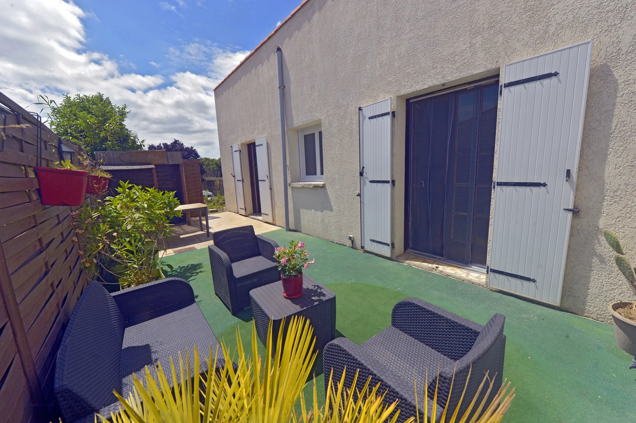 Maison à vendre à Le Gua - 3 chambres et jardin 