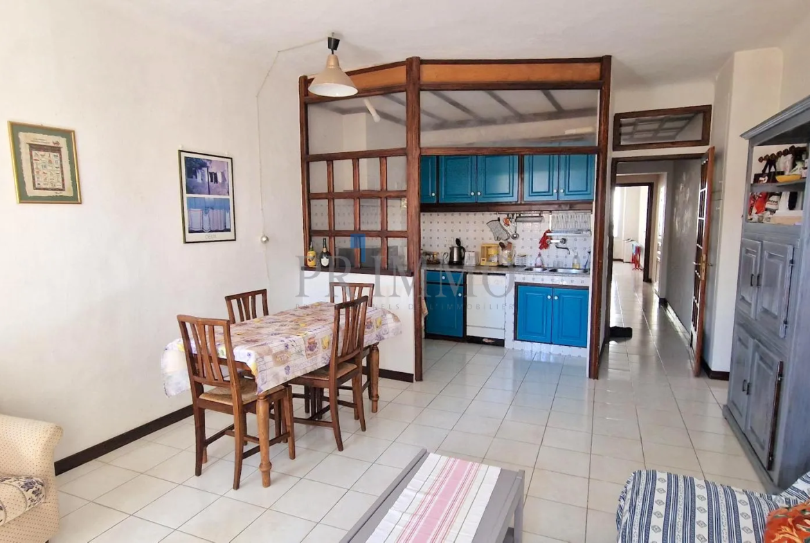 À vendre : Appartement 2 pièces 51 m² à Fréjus Centre Historique 