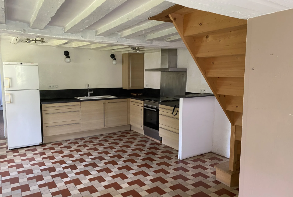 Maison traditionnelle à vendre à Fontaine Heudebourg - 75 m² 