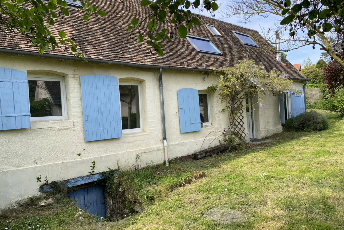 Maison traditionnelle à vendre à Fontaine Heudebourg - 75 m² 