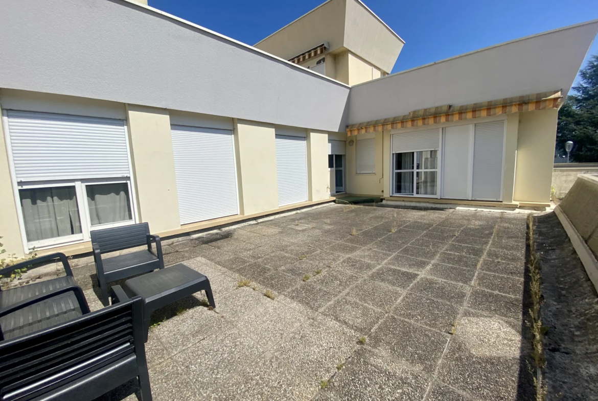 À vendre : Appartement 84 m² avec terrasse à Vierzon 