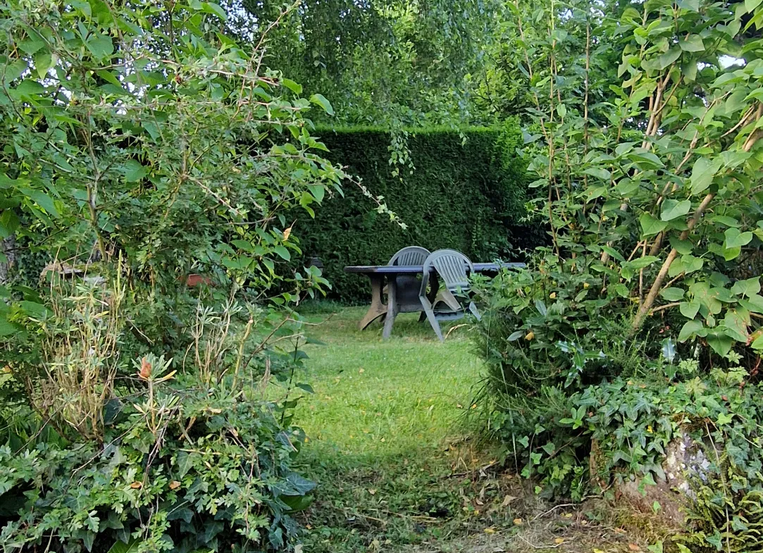 Longère à vendre à Arnac Pompadour - Parc de 3000 m² et 5 chambres 