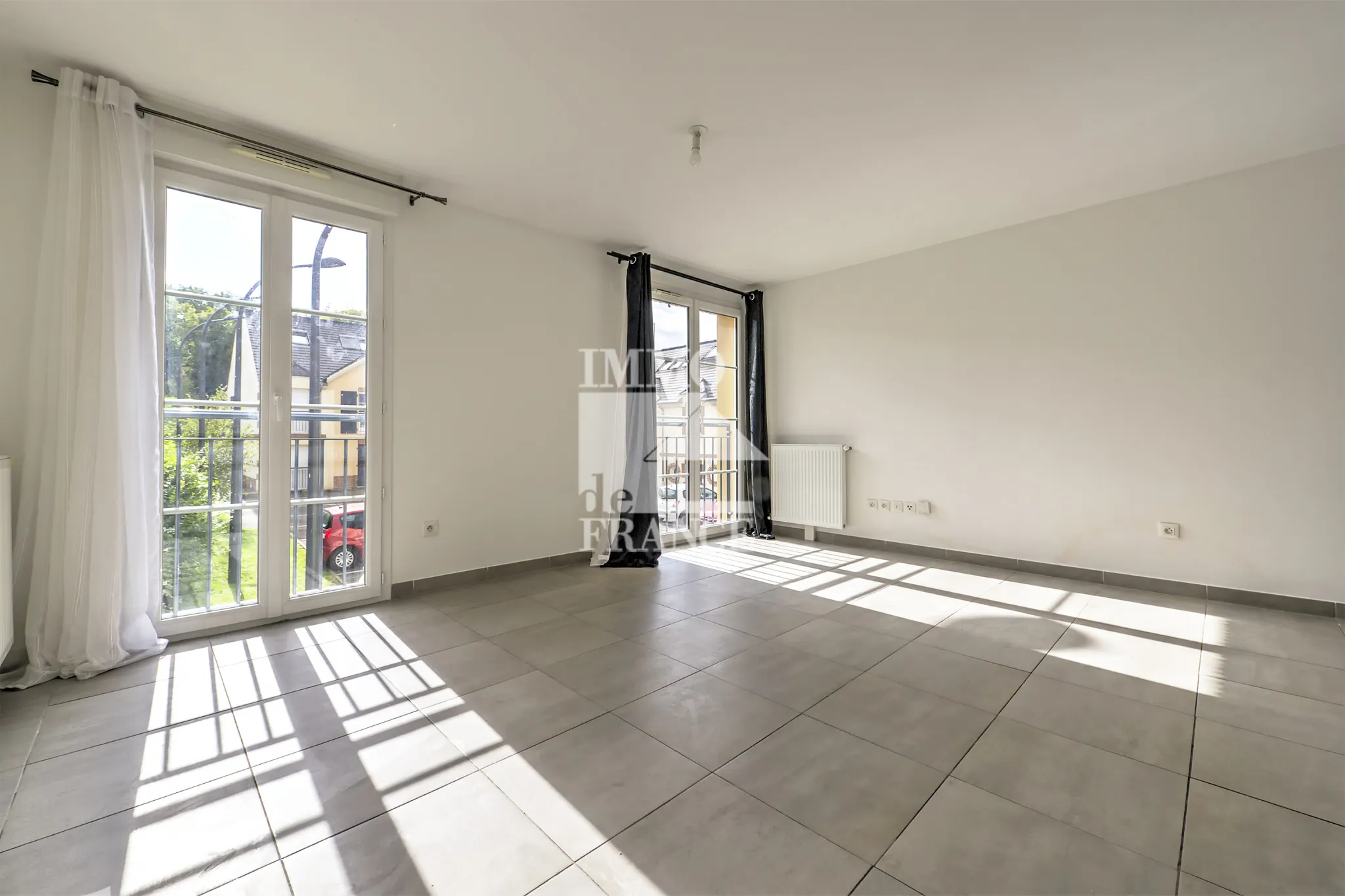 Appartement T2 à vendre à Saint-Ouen-L'Aumône - 173000€ 