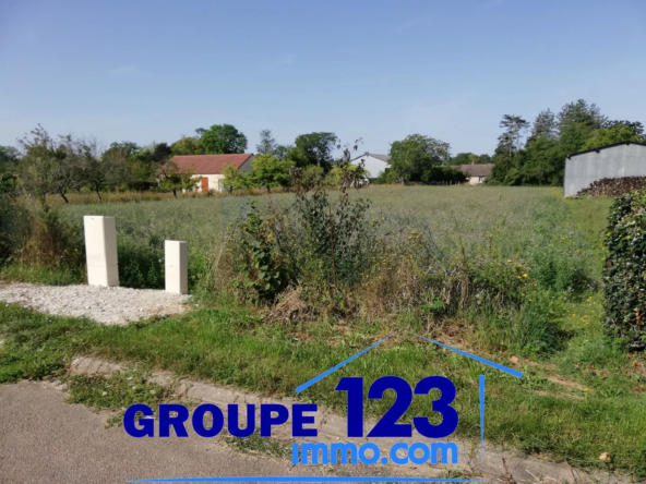 3580 m2 de terrain à bâtir à Saint-Maurice-le-Vieil