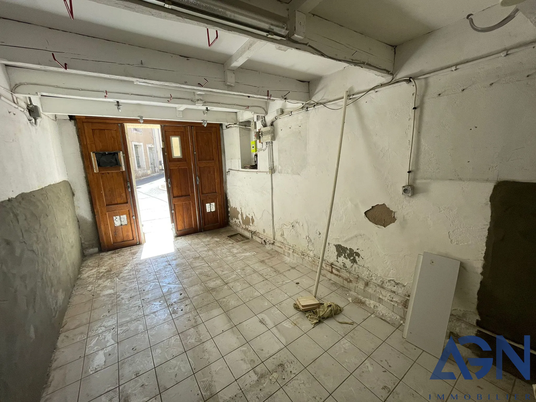 À vendre : Maison de ville 3 pièces 82 m² avec garage et terrasse à Agde 