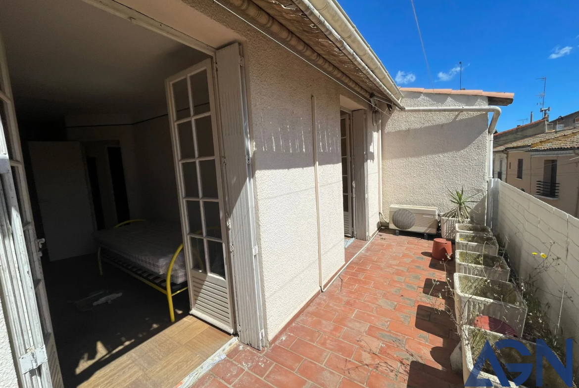 À vendre : Maison de ville 3 pièces 82 m² avec garage et terrasse à Agde 