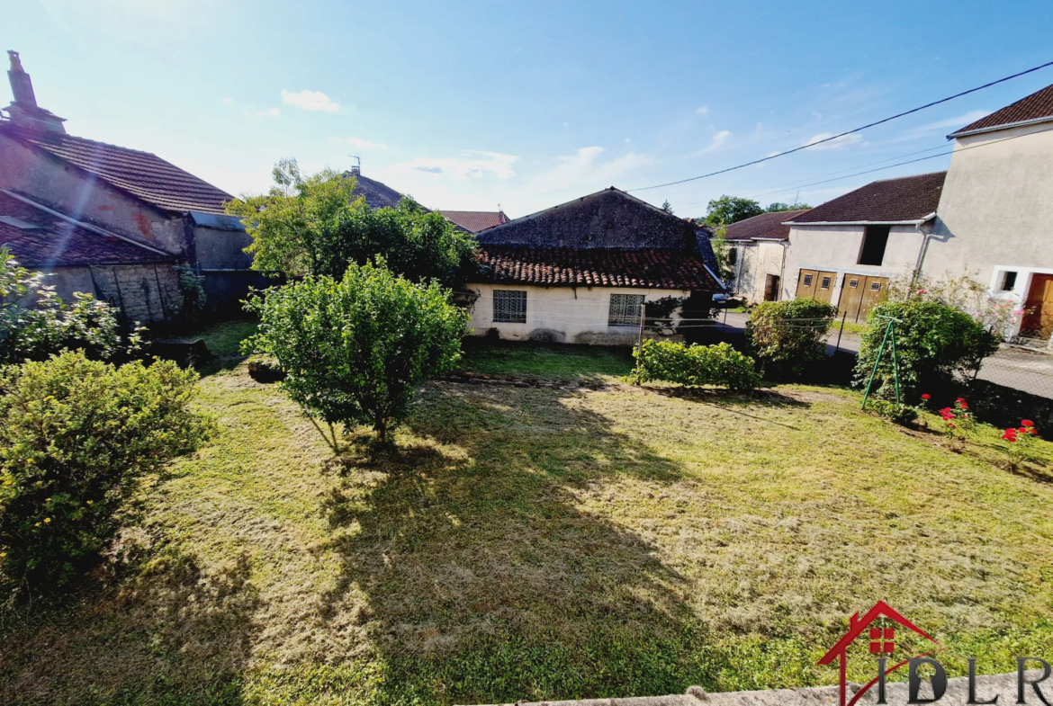 Maison individuelle à Melay - 4 chambres avec jardin 