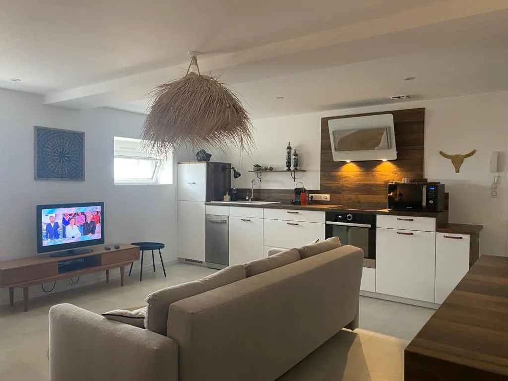 Appartement lumineux rénové face à la plage des Sables d'Olonne 