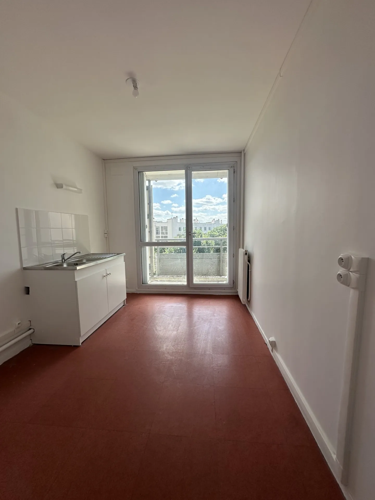 Appartement T4 traversant de 74,59 m² à Joinville-le-Pont 