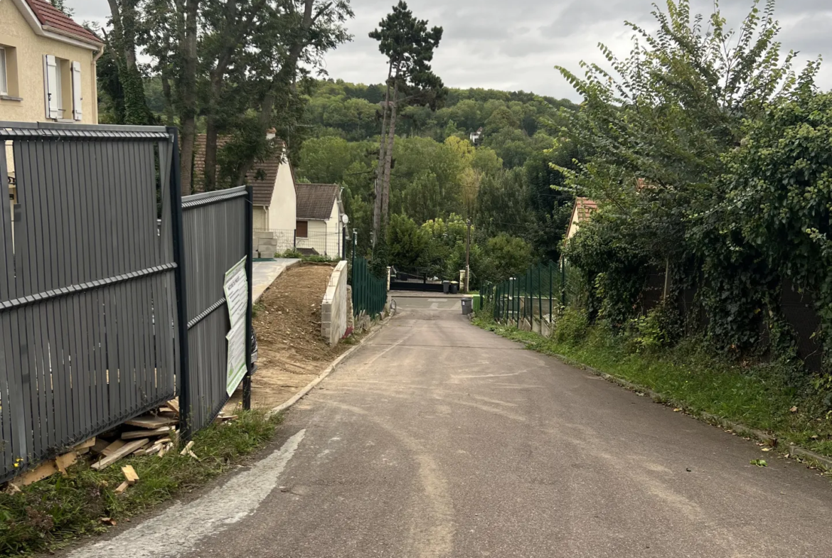 Terrain constructible à Hardricourt - Vue sur les forêts de Vexin 