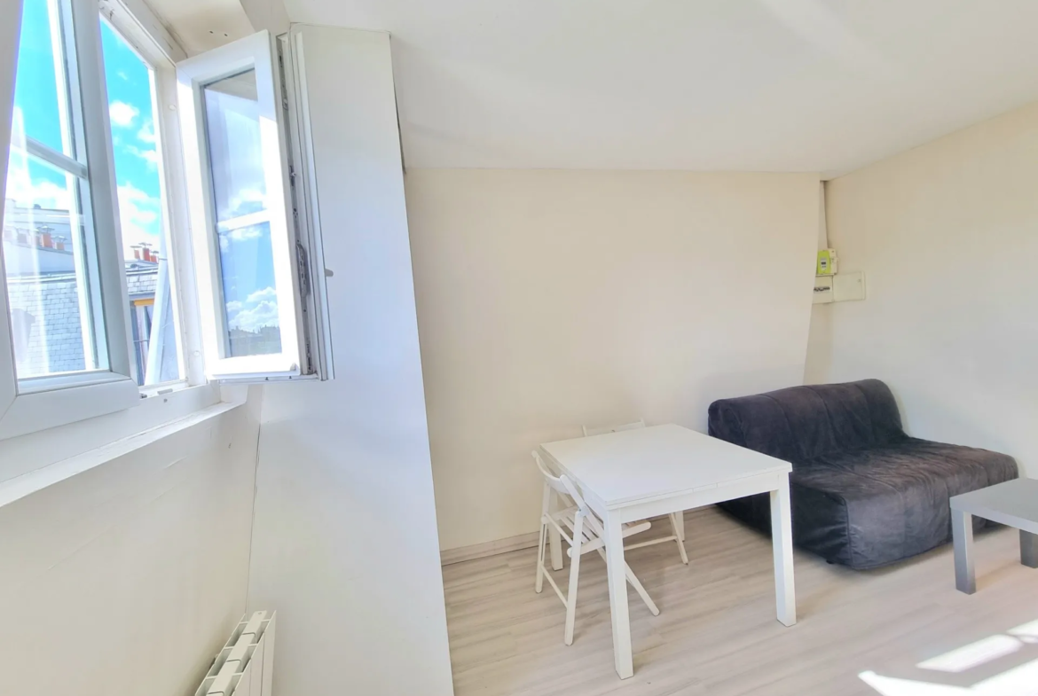 Studio clé en mains à Paris - Idéal pour étudiant ou investissement locatif 