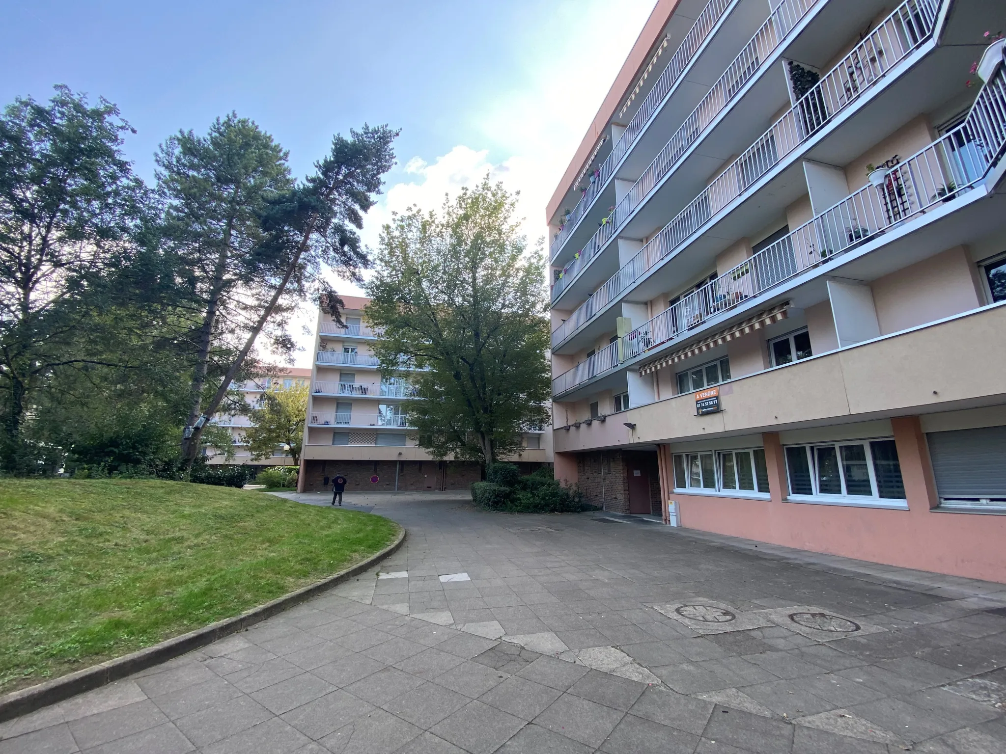 À vendre : Appartement 3 pièces 61 m² à Évry - 128 000 € 