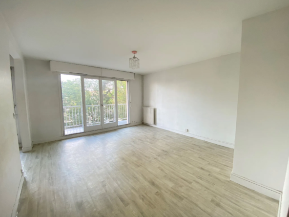 À vendre : Appartement 3 pièces 61 m² à Évry - 128 000 €