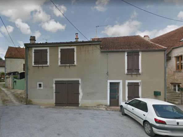 Maison de village à Cry sur Armançon avec 3 chambres