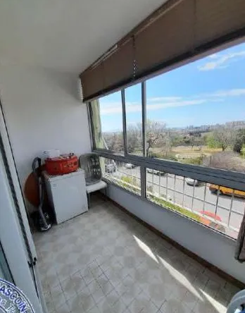 Appartement de 72m² avec 3 chambres en vente à Marseille 15 - 30 000 euros