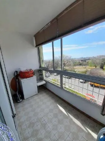 Appartement de 72m² avec 3 chambres en vente à Marseille 15 - 30 000 euros 