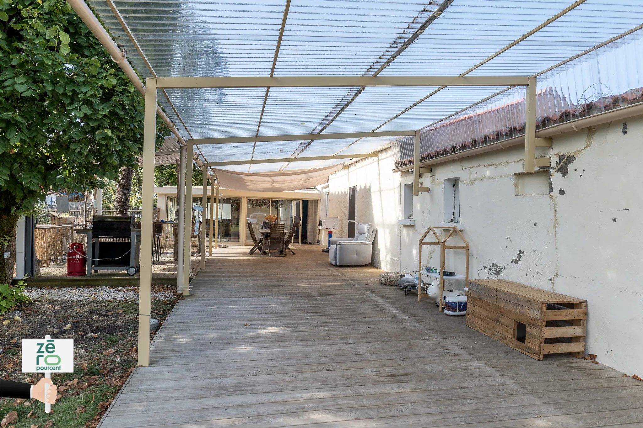 Longère à vendre à Grues - 5 chambres et piscine 