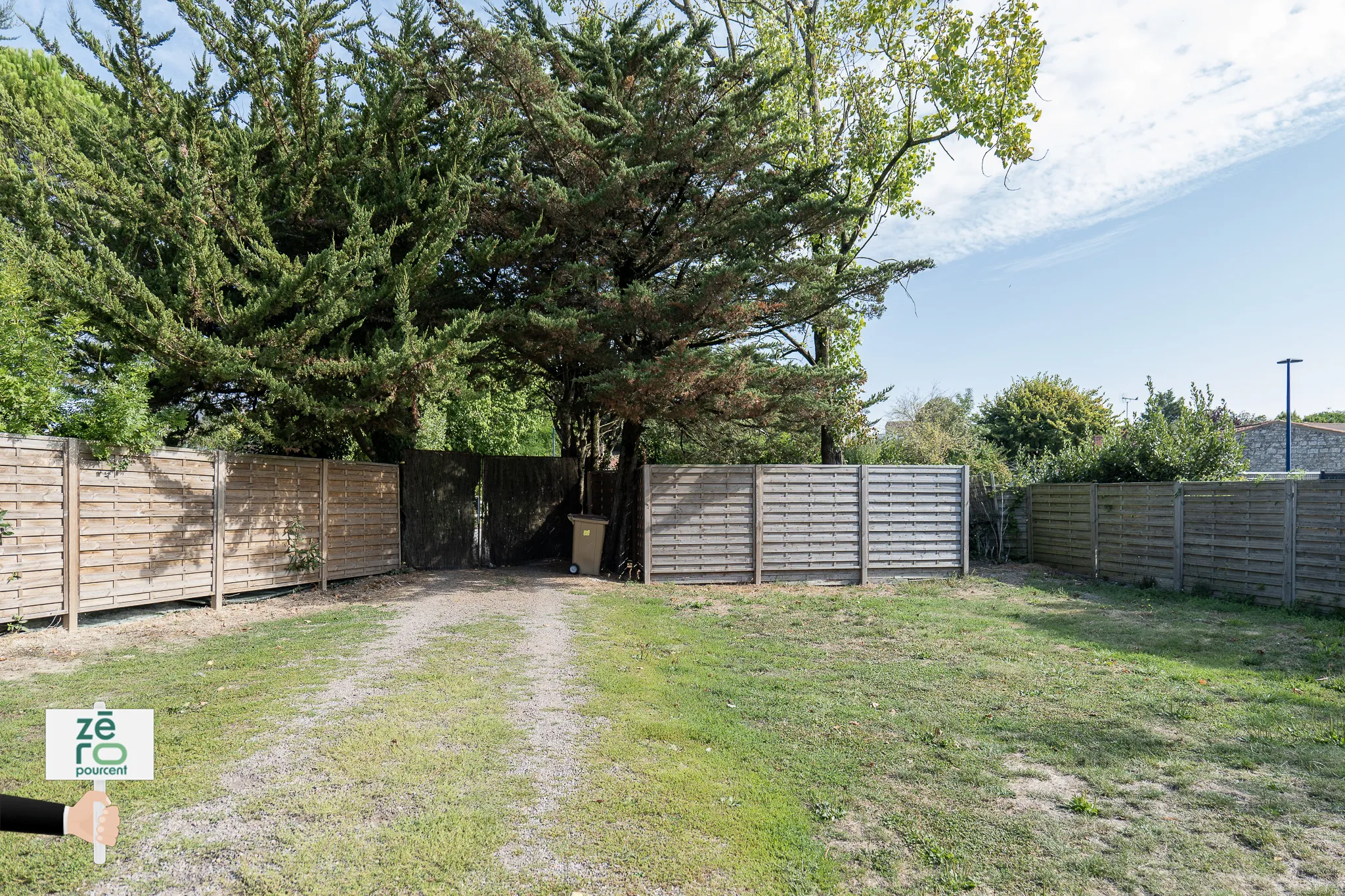 Longère à vendre à Grues - 5 chambres et piscine 