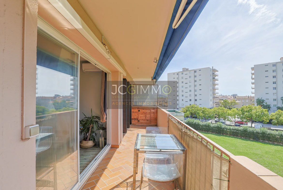 Appartement T3 rénové à La Garde - 67,95 m² avec terrasse et cave 