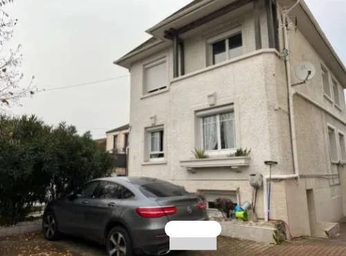 Villa F7 à Groslay avec 6 chambres en vente - 95 000 € 