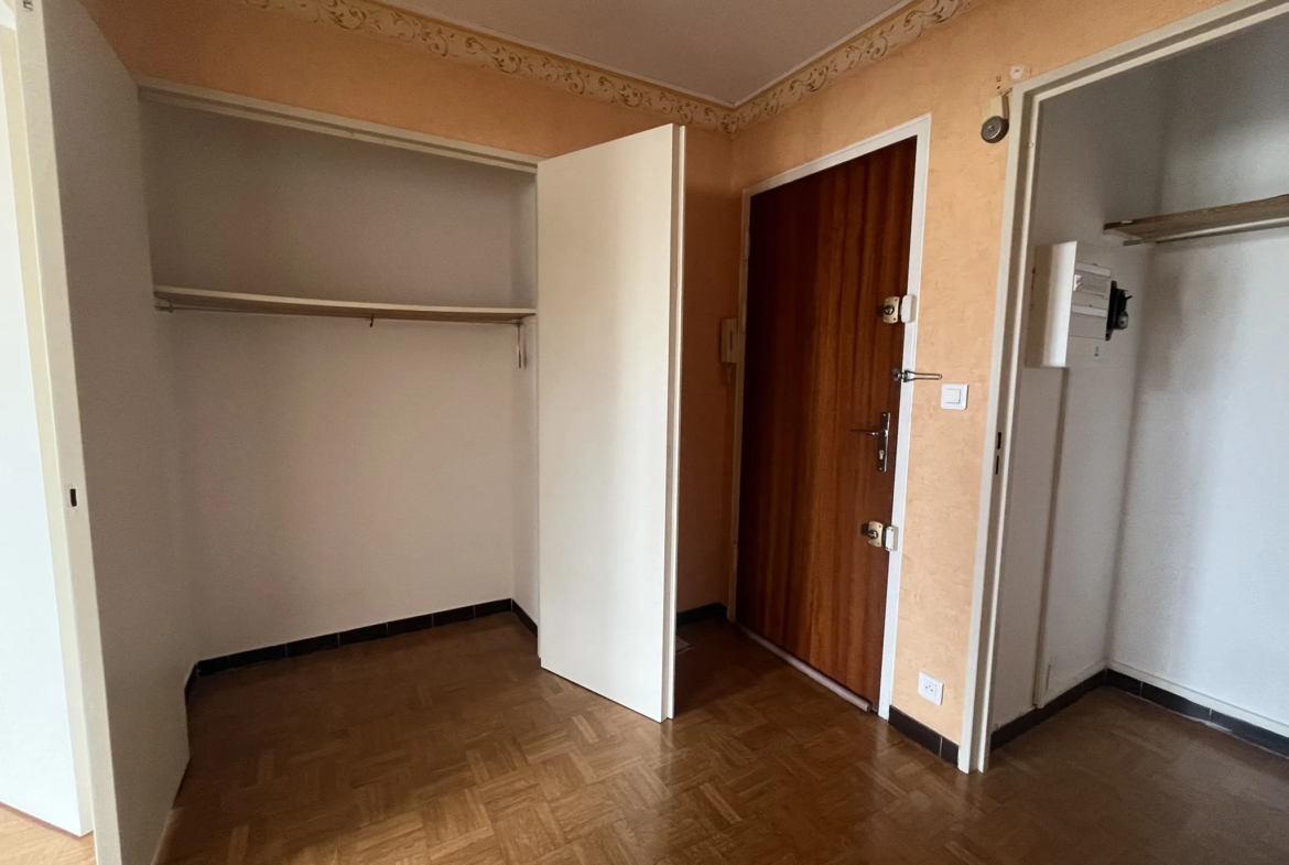 À vendre : Appartement 4 pièces à Toulon La Rode - 80 m² 