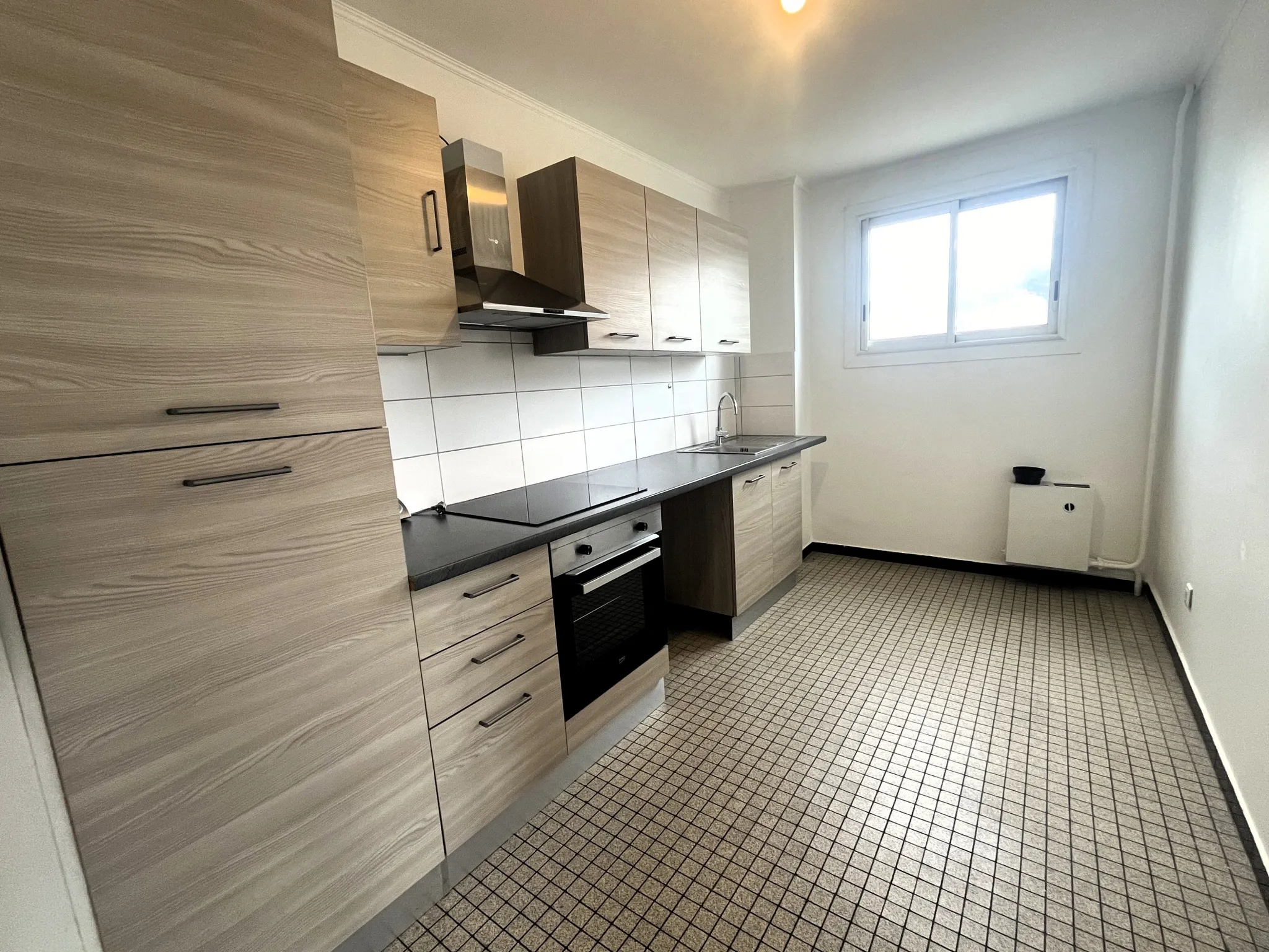 À vendre : Appartement 4 pièces à Toulon La Rode - 80 m² 