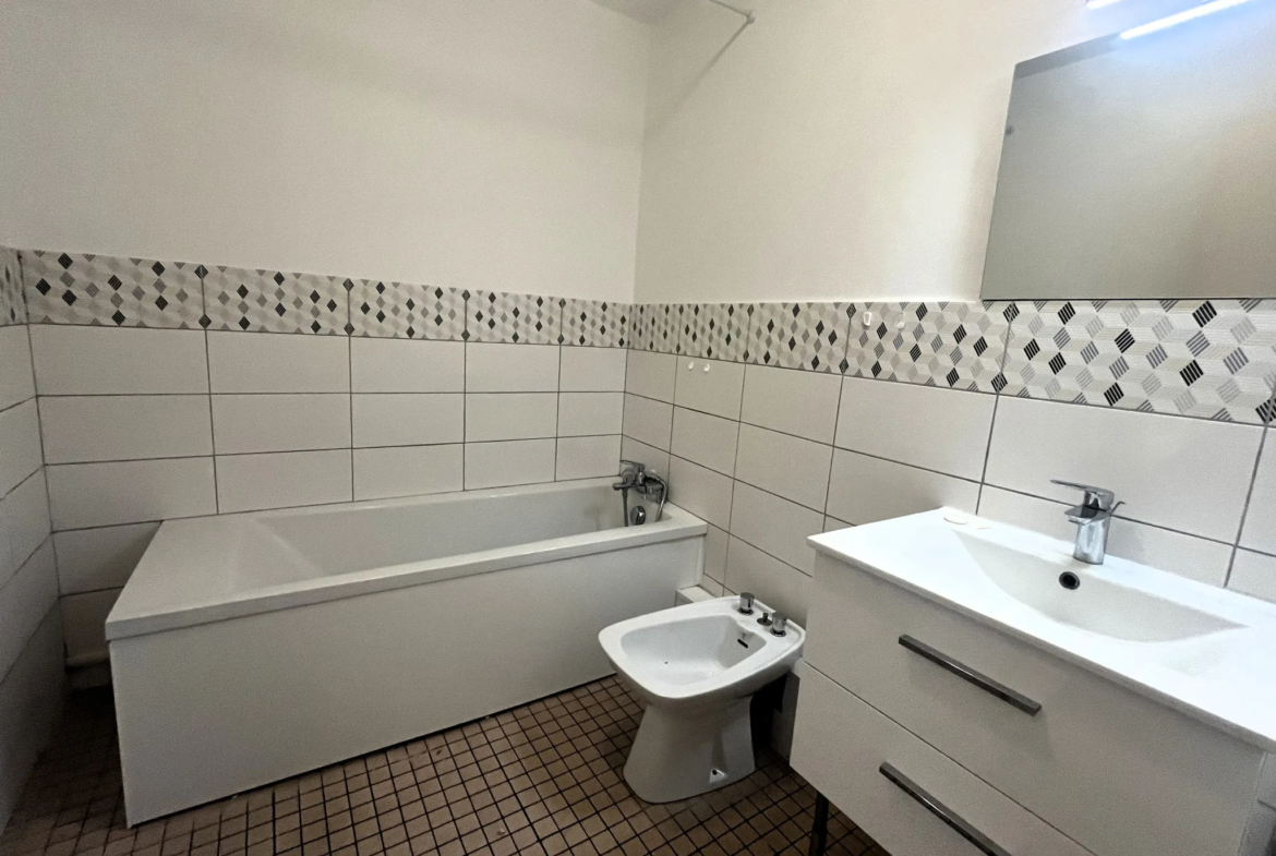 À vendre : Appartement 4 pièces à Toulon La Rode - 80 m² 