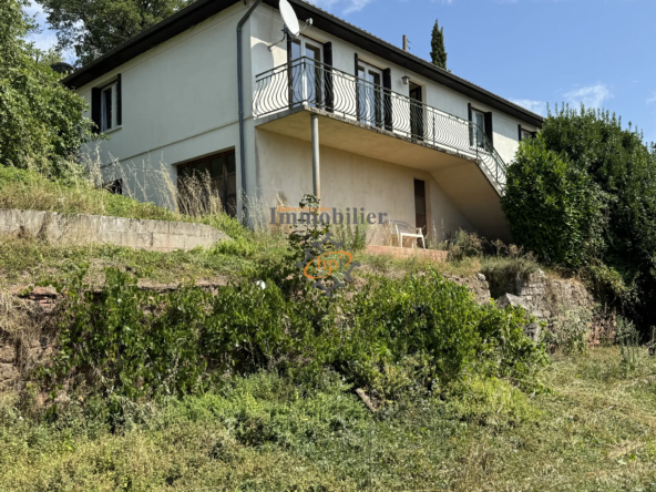 Maison à vendre à Saint Affrique avec terrain de 610 m²