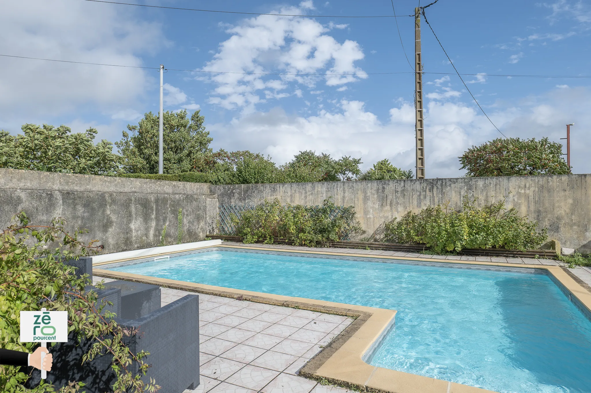 Maison familiale avec dépendance à Triaize - 5 chambres 