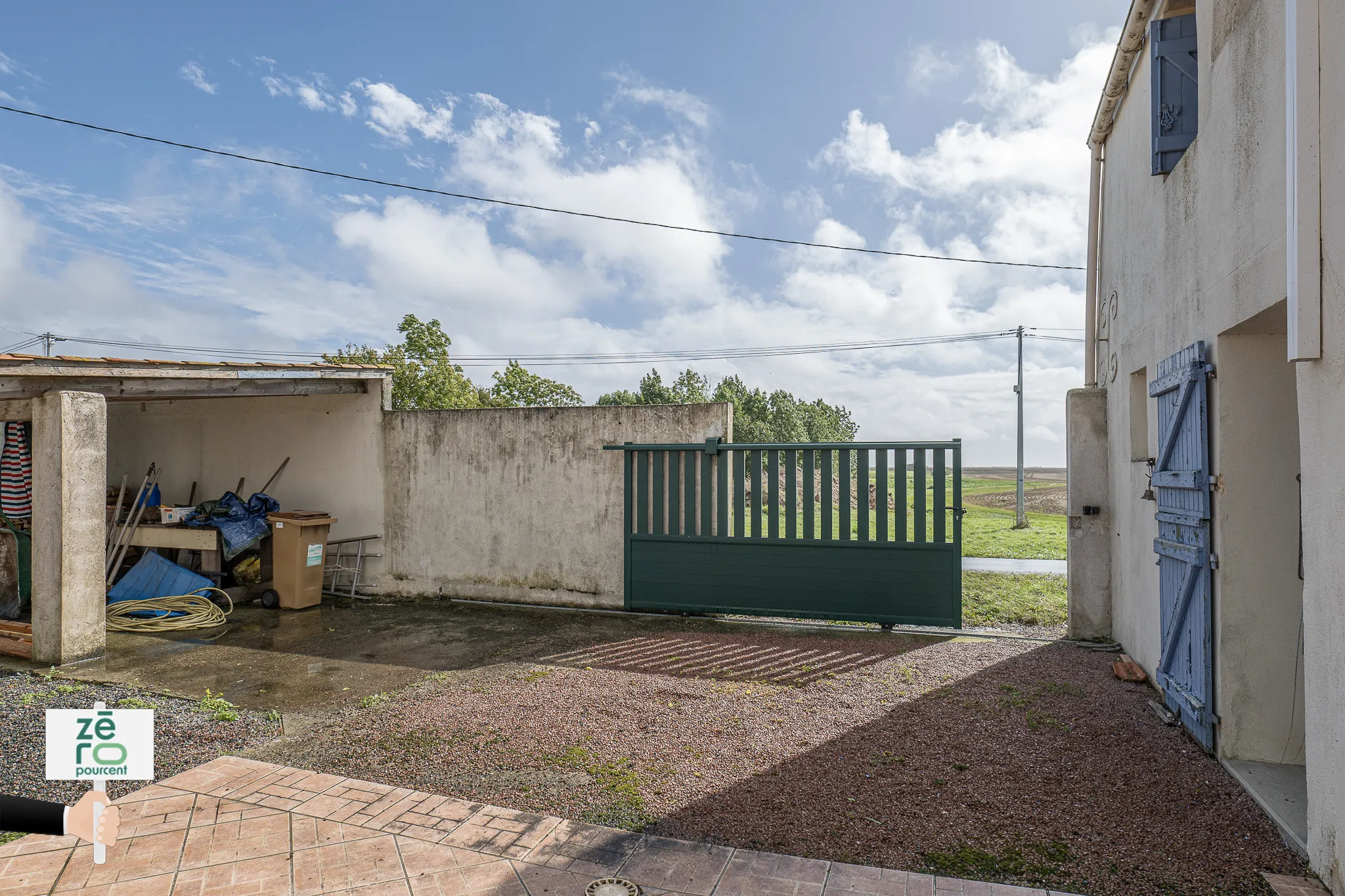 Maison familiale avec dépendance à Triaize - 5 chambres 