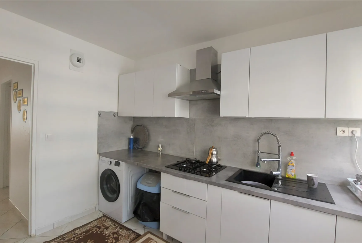 A vendre : Appartement F3 de 72 m² à Pontoise, vendu loué 