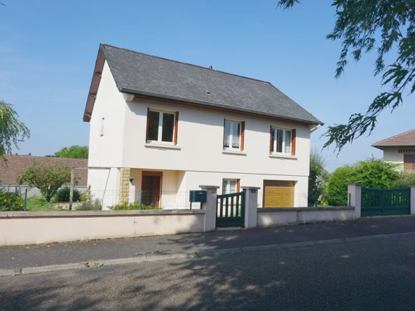 Jolie maison sur sous-sol à vendre à Paray le Monial, proche du centre-ville