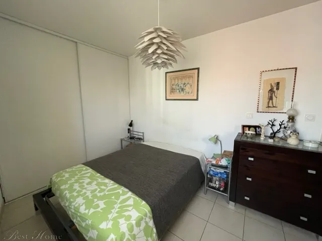 À vendre : Appartement T3 lumineux à Nîmes avec terrasse et jardin 