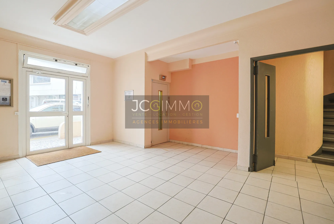 Studio lumineux de 25 m² à vendre aux Sablettes, La Seyne-sur-Mer 