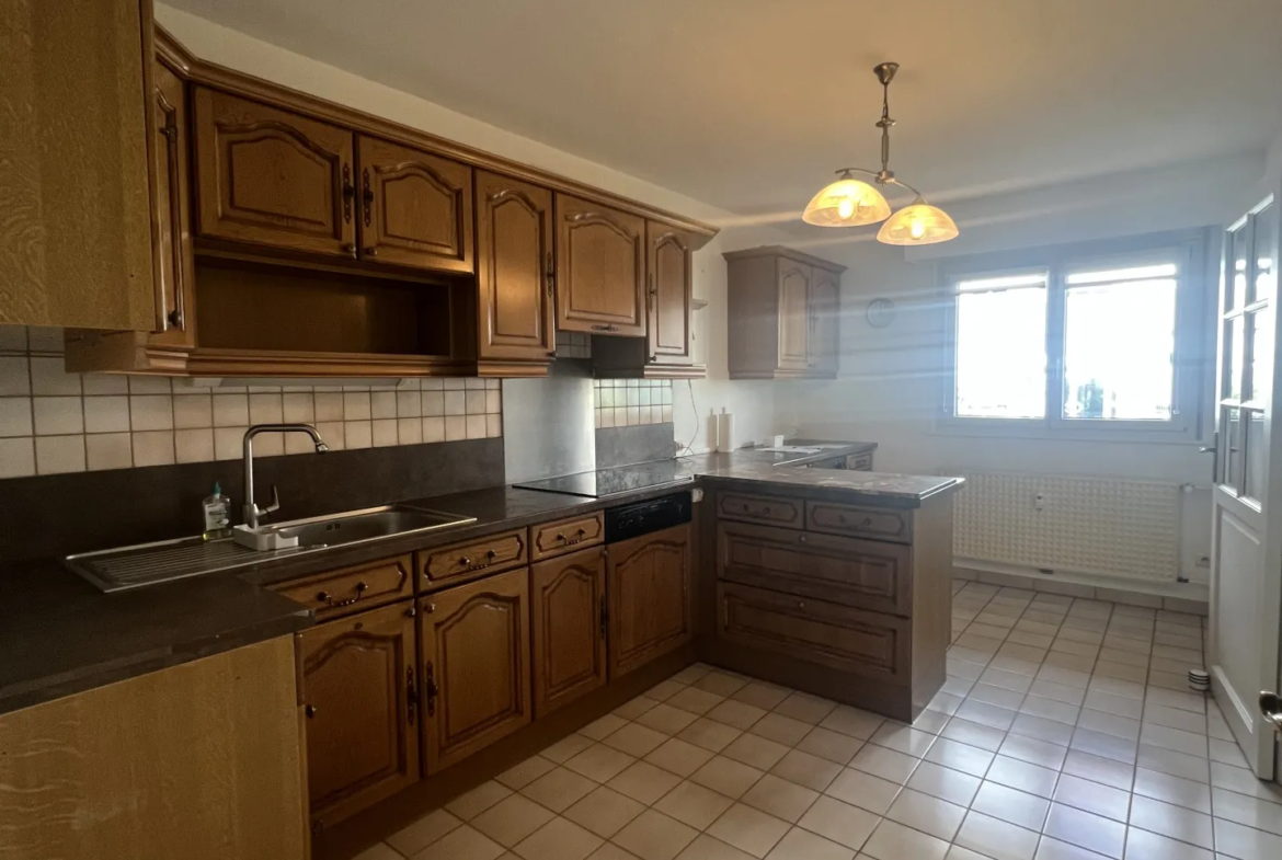 À vendre : Appartement 4 pièces de 88m2 au cœur de Colmar 