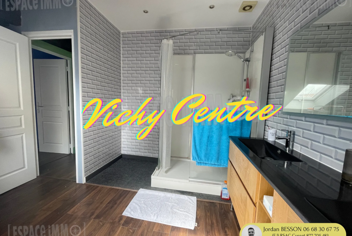 Vente Appartement T3 Duplex Spacieux à Vichy Centre 