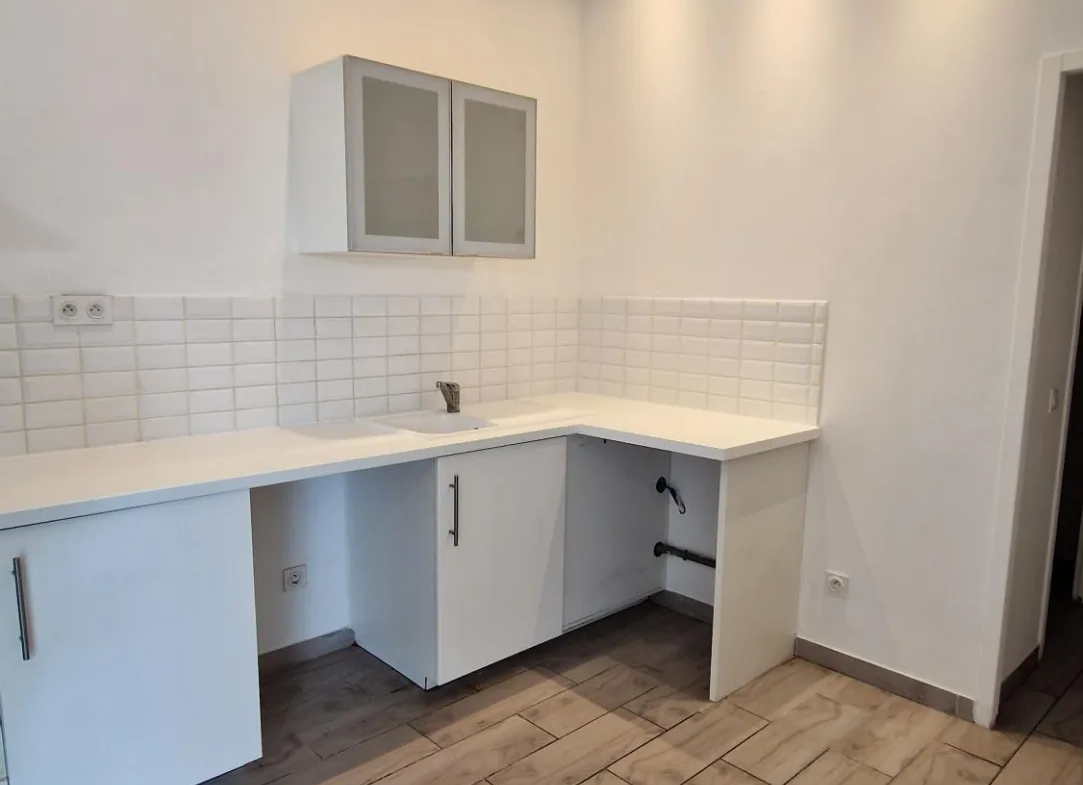 Appartement de 90,40 m² à vendre à Bollène, 3 chambres et grande terrasse 