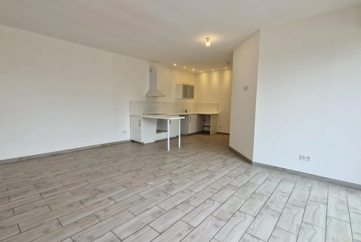 Appartement de 90,40 m² à vendre à Bollène, 3 chambres et grande terrasse 