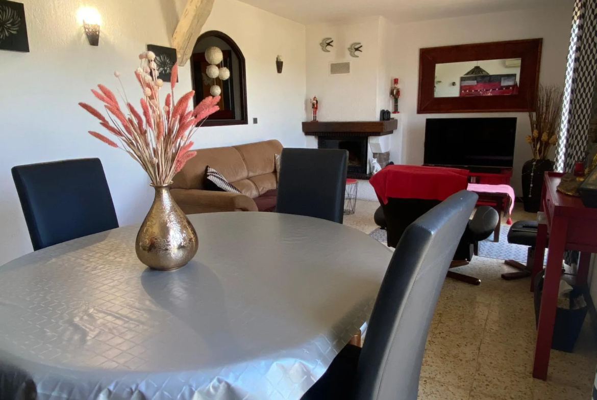 Vente Villa 90 m² à Vénéjan avec Jardin de 1190 m² 