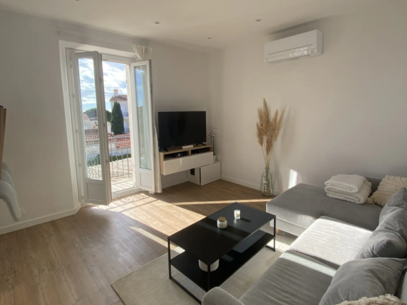 À vendre : Appartement T2 rénové de 40 m² à Bandol