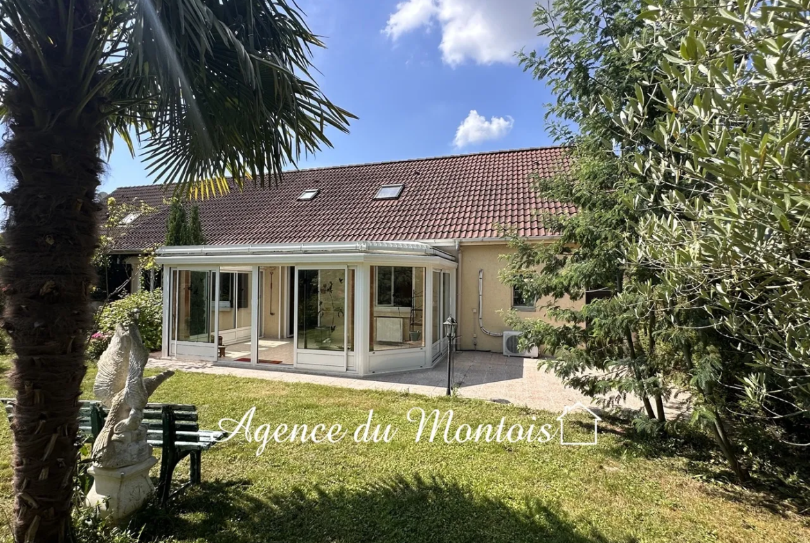 Pavillon Traditionnel à Rafraîchir - Donnemarie-Dontilly 