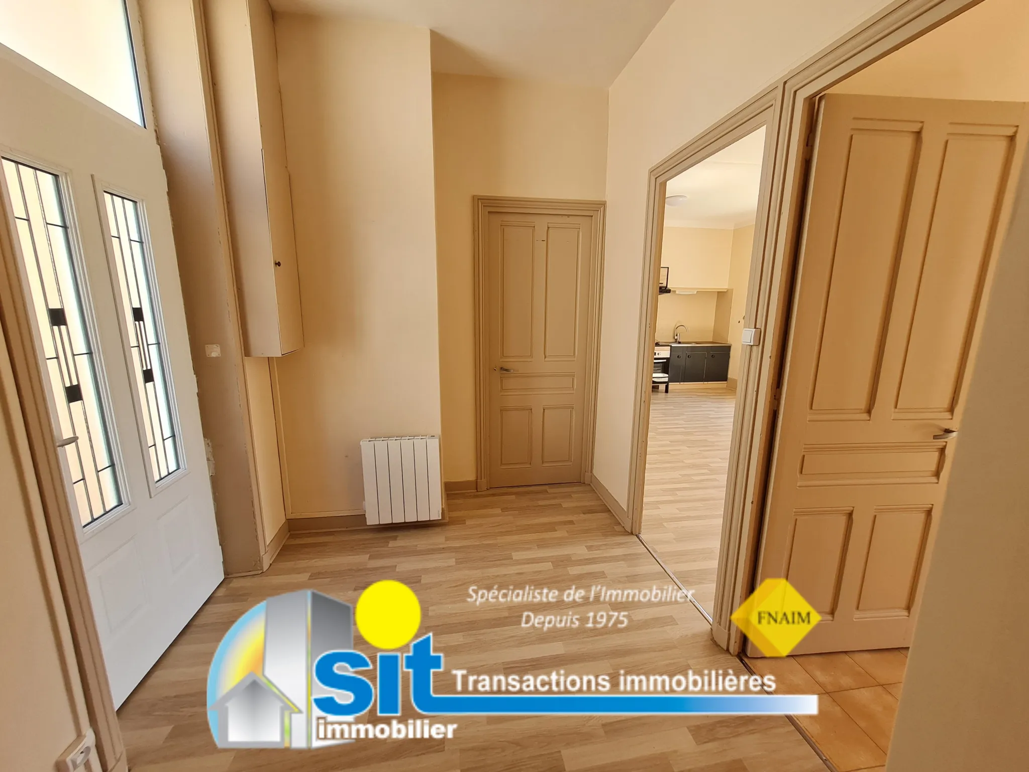 Appartement T3 lumineux à Condrieu 