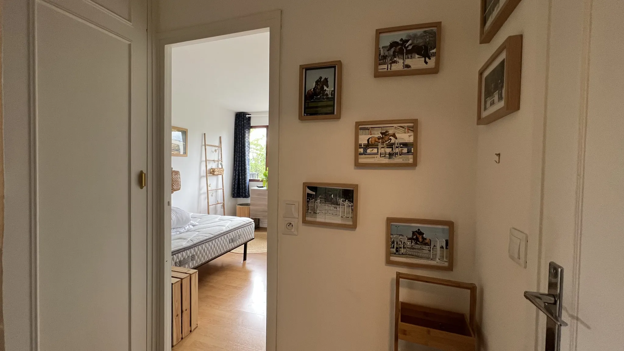 Appartement au dernier étage avec loggia à Le Chesnay 